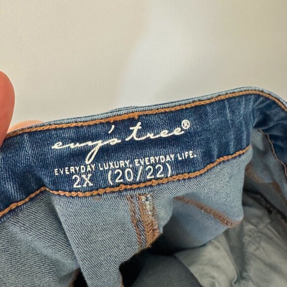 Evy's Tree Medium Wash Bootcut Jeans - Picture 3 of 9